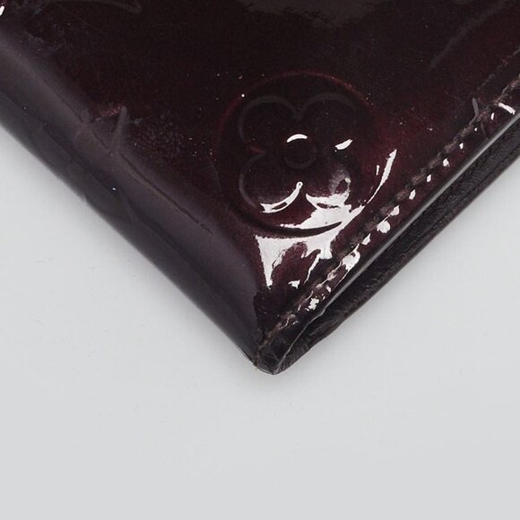 Louis Vuitton Amarante Monogram Vernis Sarah Wallet - Picture 3 of 9